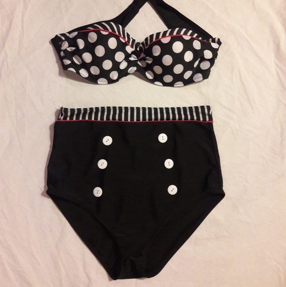 Retro Highwaisted Bikini - Picture 2 of 4